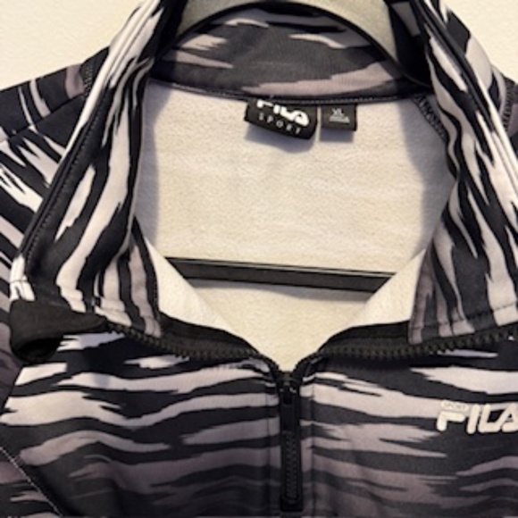 Fila  pullover shirts (2 pc) - Picture 6 of 9